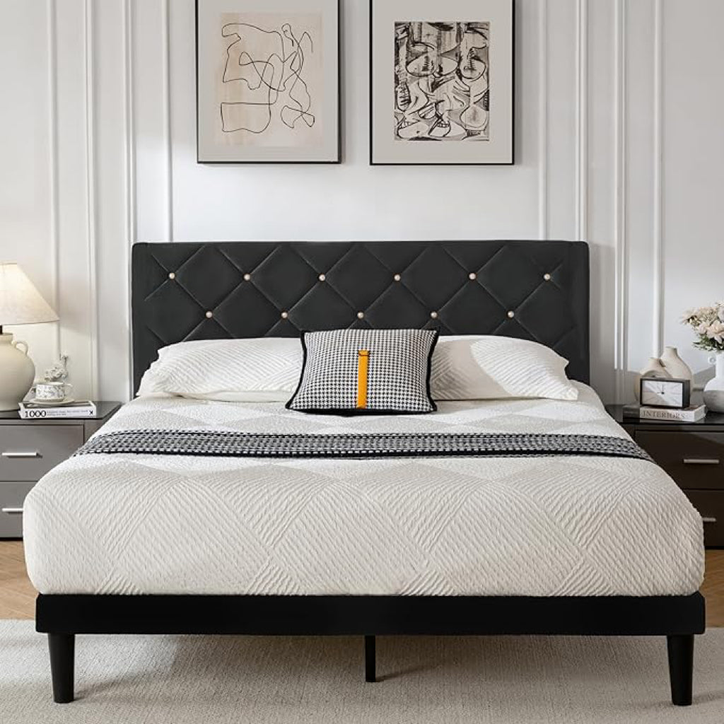 Verona Studded Bed, Queen image 0