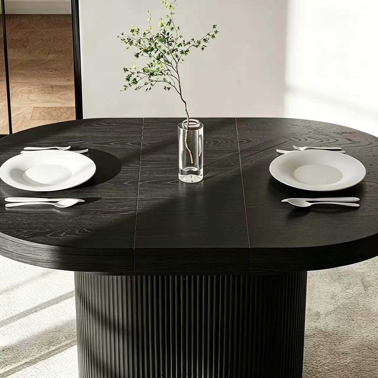 Marlow Modern Oval Extendable Wooden Dining Table – Black, 2–4 Seater, 110–140cm