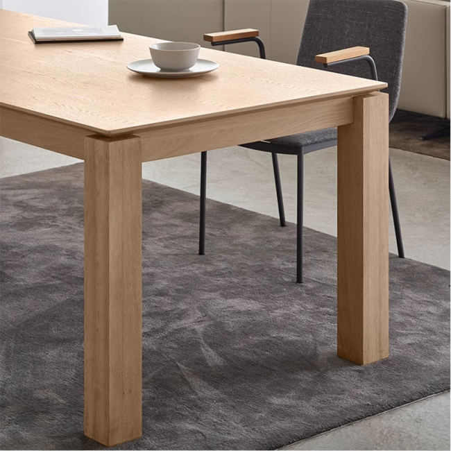 Cambridge Dining Table - Image 4